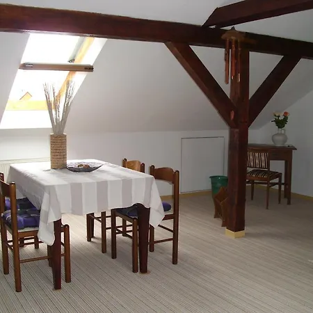 Apartment Am Dorfplatz *